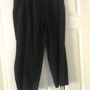 Danskin Now Black Women’s Capri
